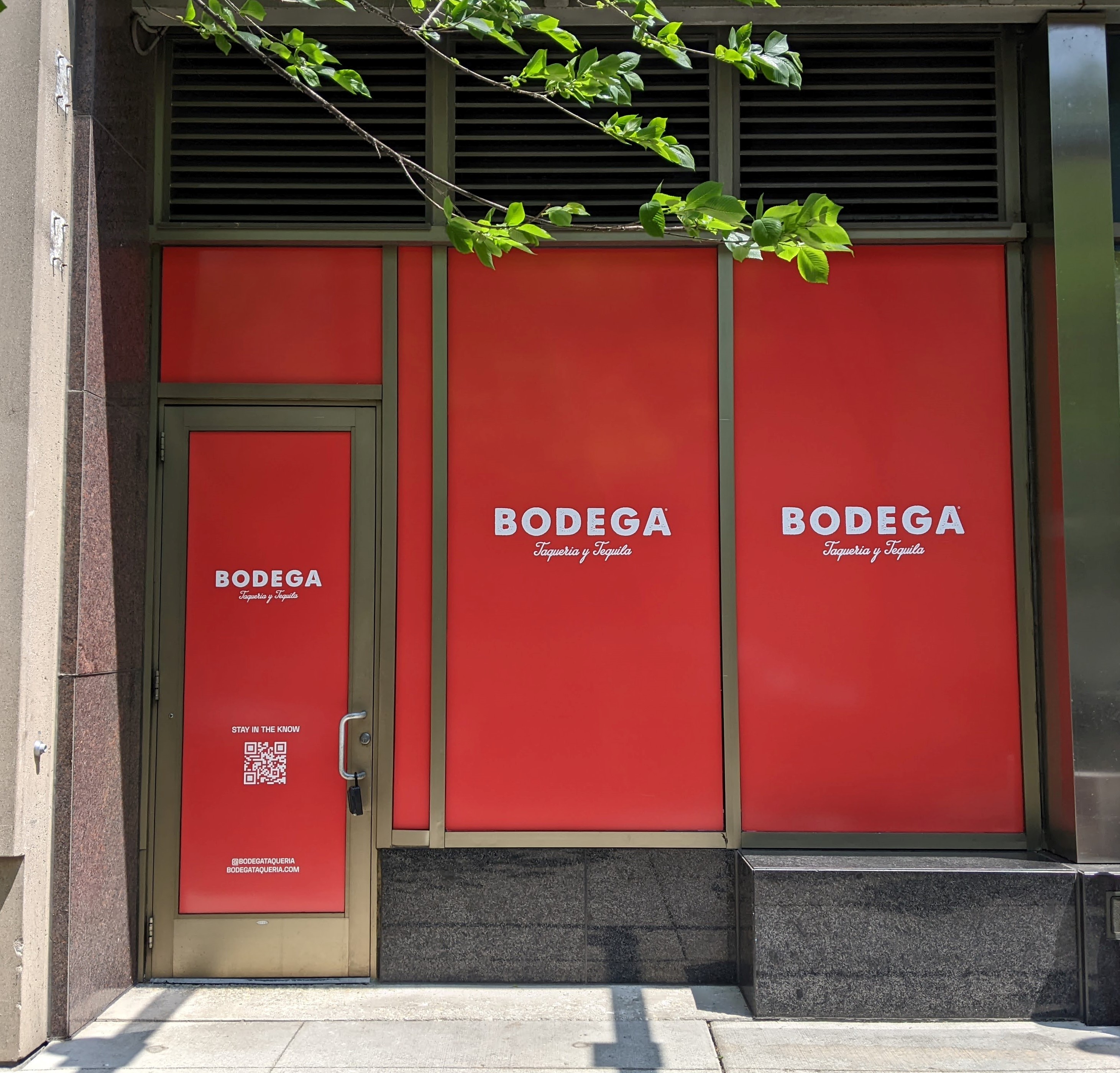 Bodega Window Graphics